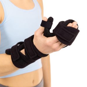 BraceAbility Soft Resting Hand Splint - Stroke Brace Right or Left Han...
