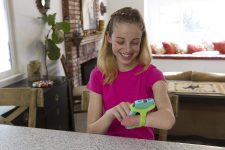 Adaptive Handle for Sports, Tools, Cups and Bottles for Kids, Adults, …