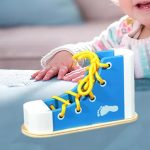 Wooden Lacing Shoe Toy,Shoe Tying Aid Fine Motor Skills Toy Learn to T…
