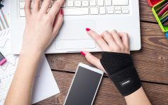 Carpal Tunnel Wrist Brace,2Pack Wrist Support Brace Adjustable Wrist S…