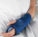 ACE Night Wrist Sleep Support, Adjustable, Blue, Helps Provide Relief …